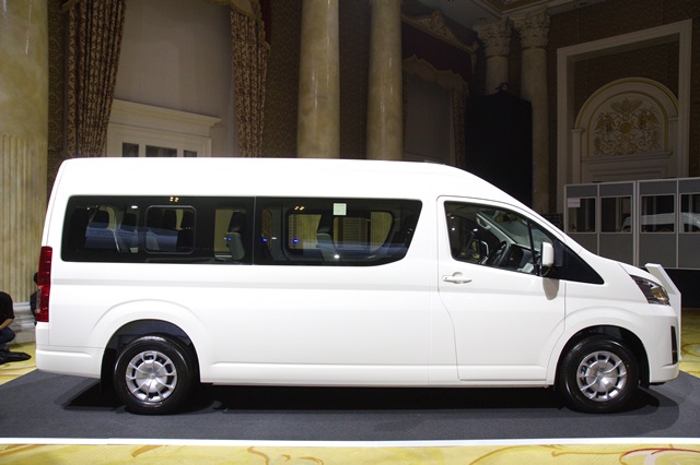 รูปภาพ โตโยต้า Toyota Commuter 2.8 MT ปี 2024