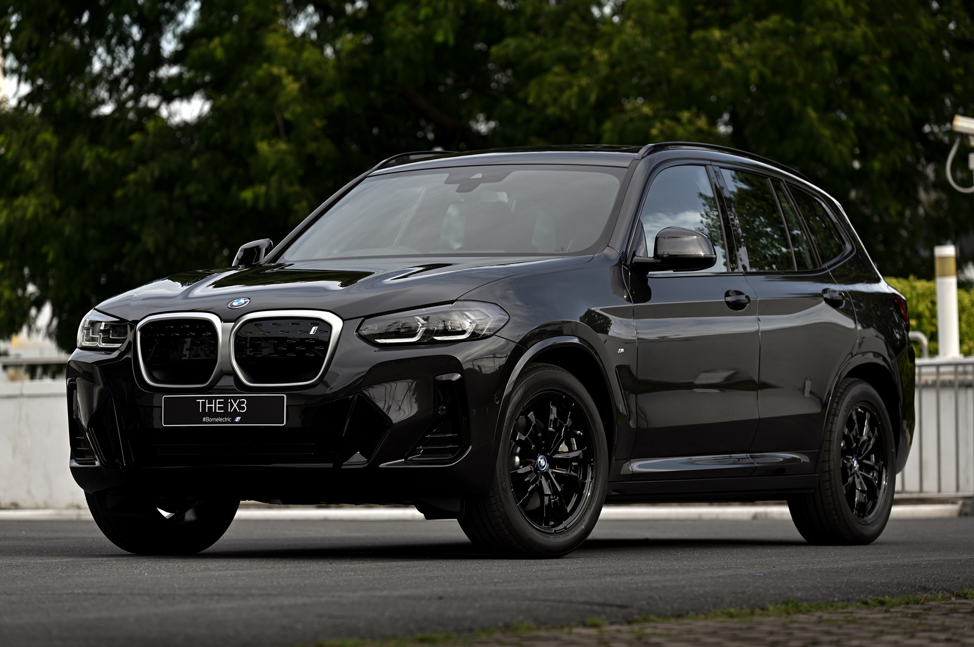 รูปภาพ บีเอ็มดับเบิลยู BMW i iX3 M Sport Inspiring ปี 2023