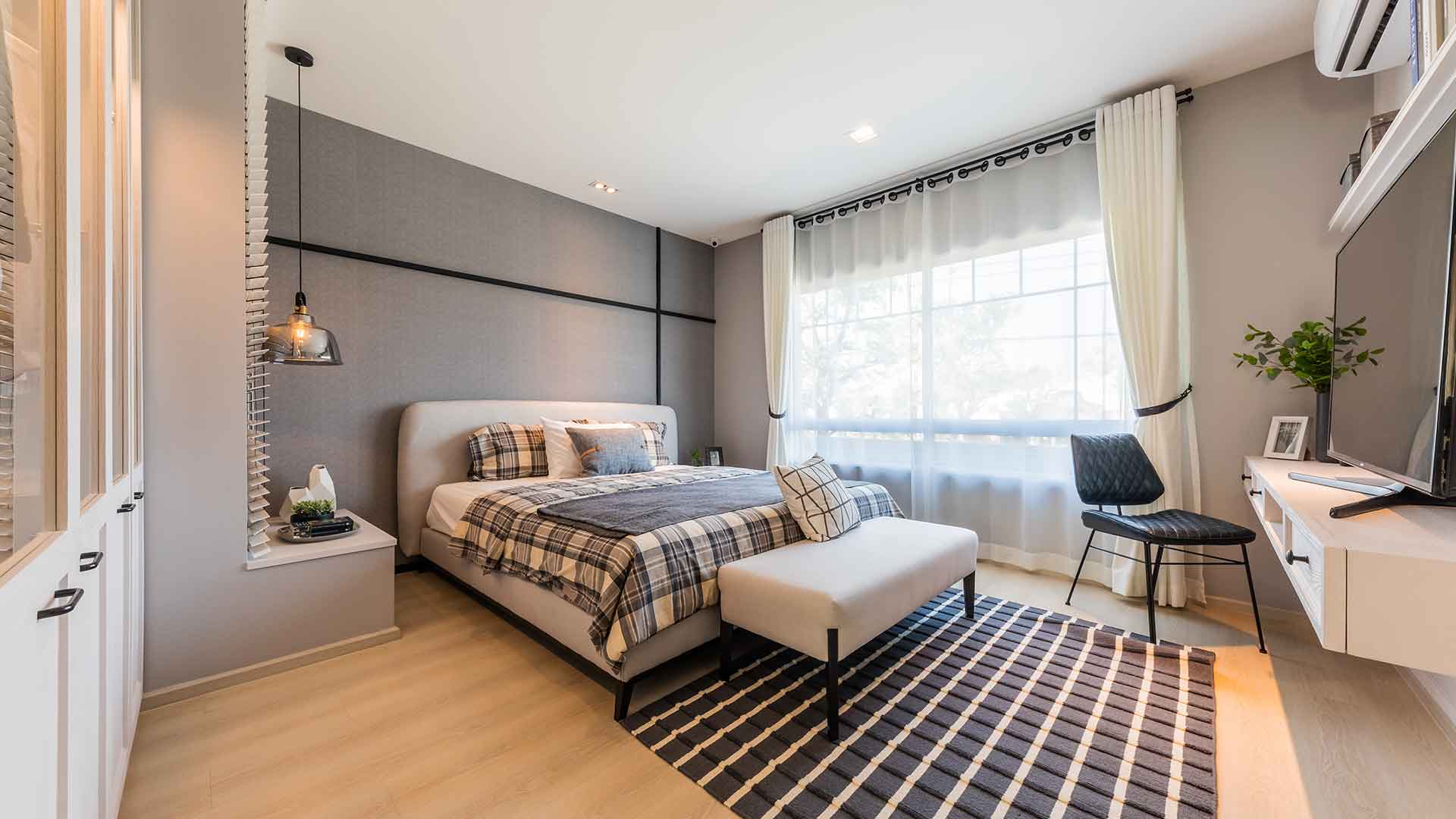 รูปภาพ อินดี้ ปิ่นเกล้า - สิรินธร (Indy Pinklao - Sirinthorn)