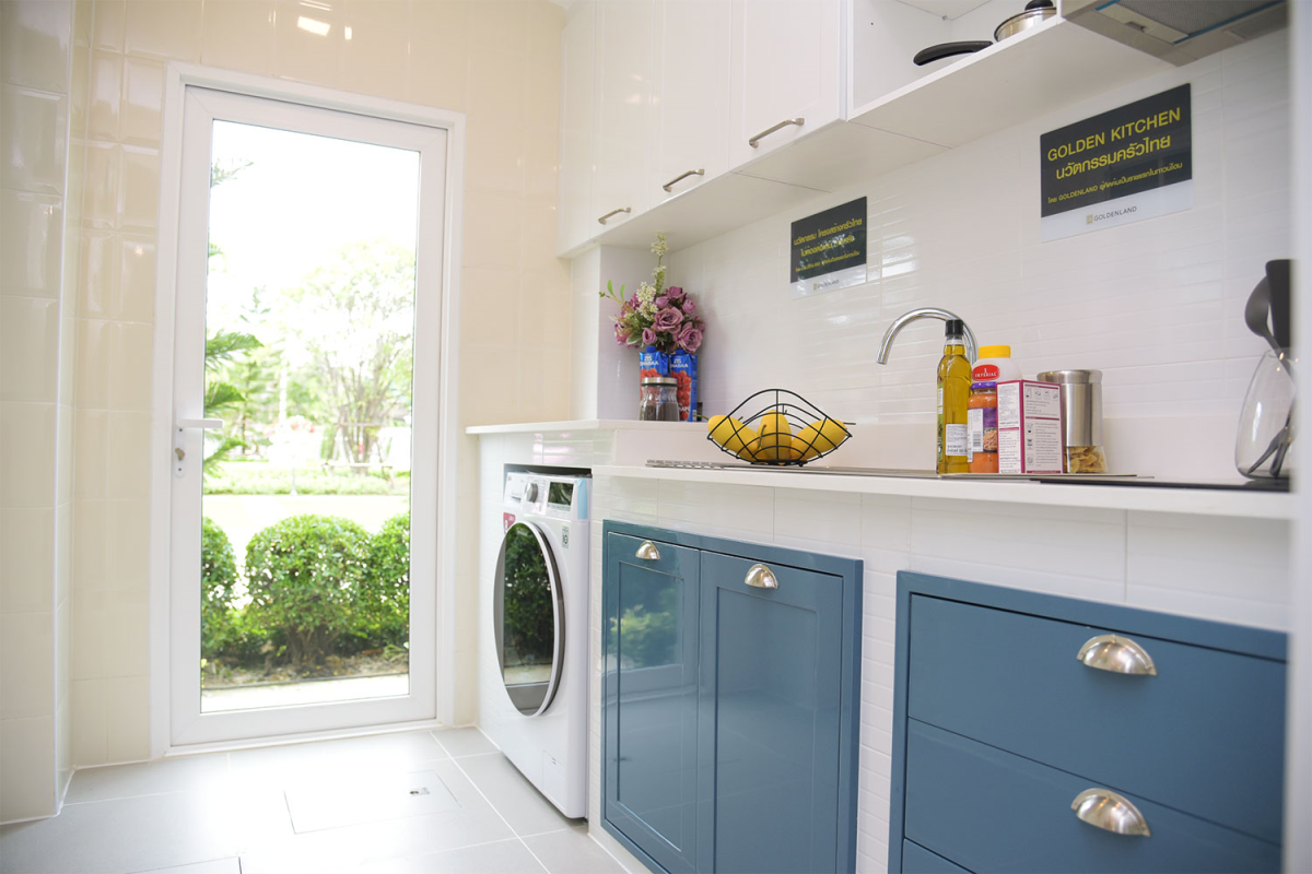 รูปภาพ โกลเด้น ทาวน์ เพชรเกษม 81 (Golden Town Phetkasem 81)