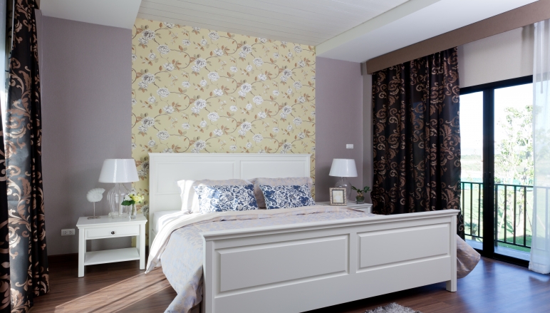 รูปภาพ เพลินจิต คอลลิน่า (Ploenchit Collina)