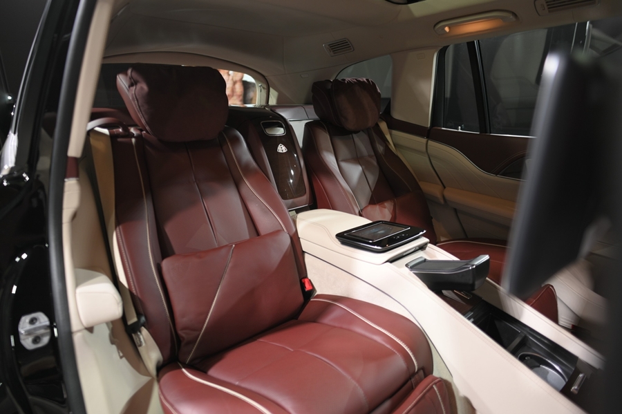 รูปภาพ เมอร์เซเดส-เบนซ์ Mercedes-benz Maybach GLS 600 4MATIC Premium ปี 2021