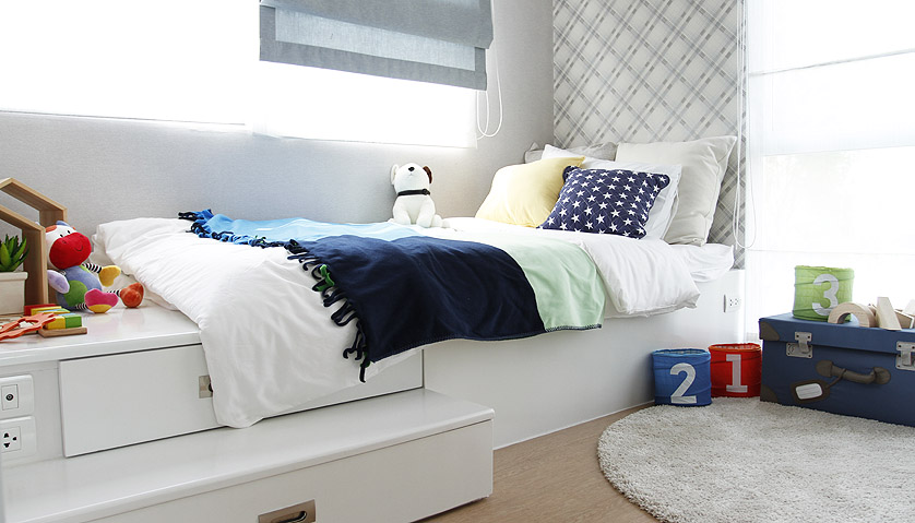 รูปภาพ ฟลอรา ติวานนท์ (Flora Tiwanon)