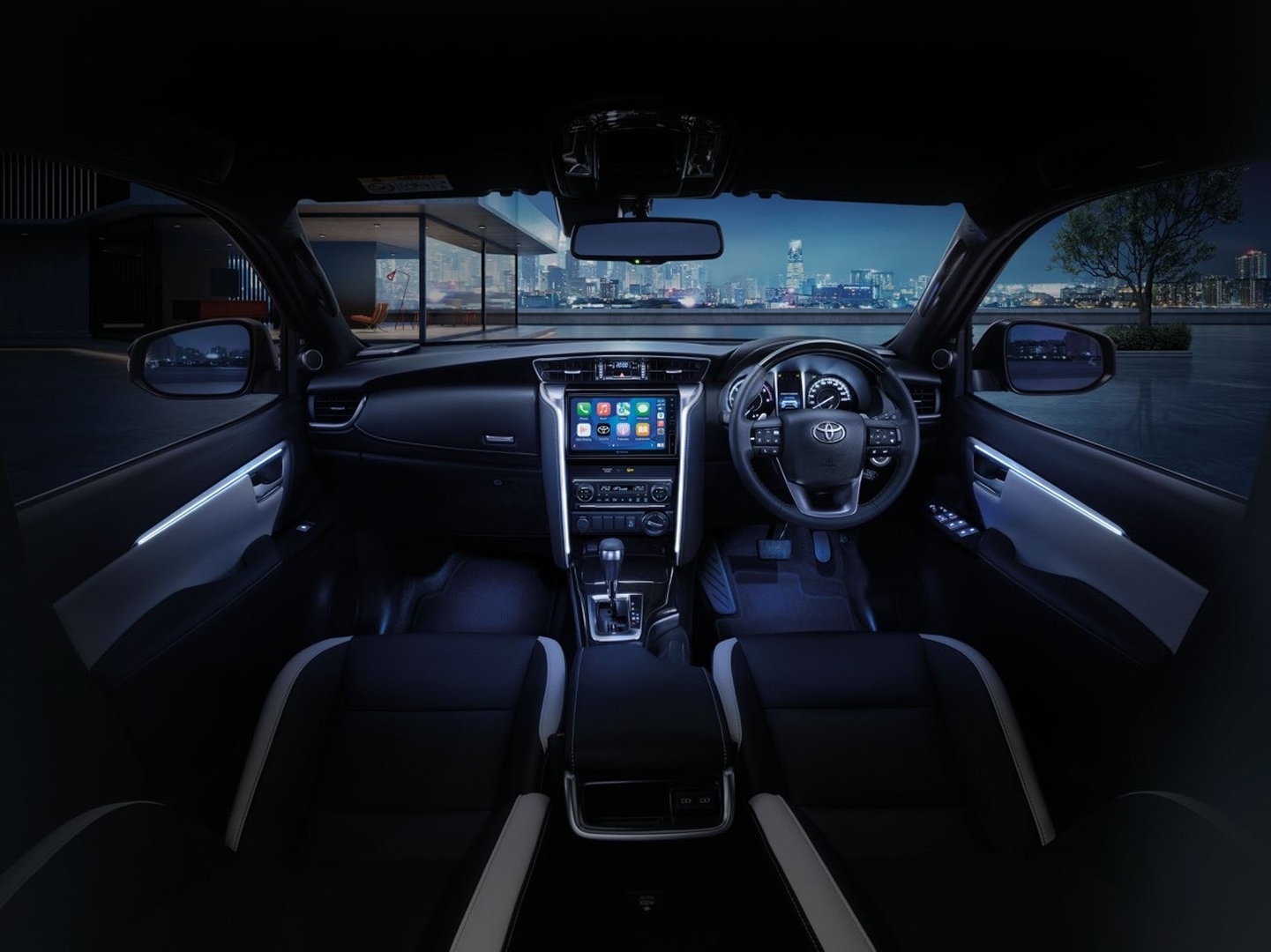 รูปภาพ โตโยต้า Toyota Fortuner 2.8 Legender 4WD AT ปี 2023