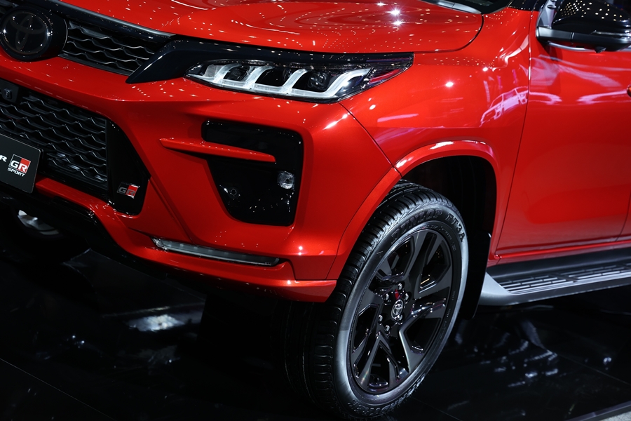 รูปภาพ โตโยต้า Toyota Fortuner 2.8 GR Sport 4WD ปี 2021