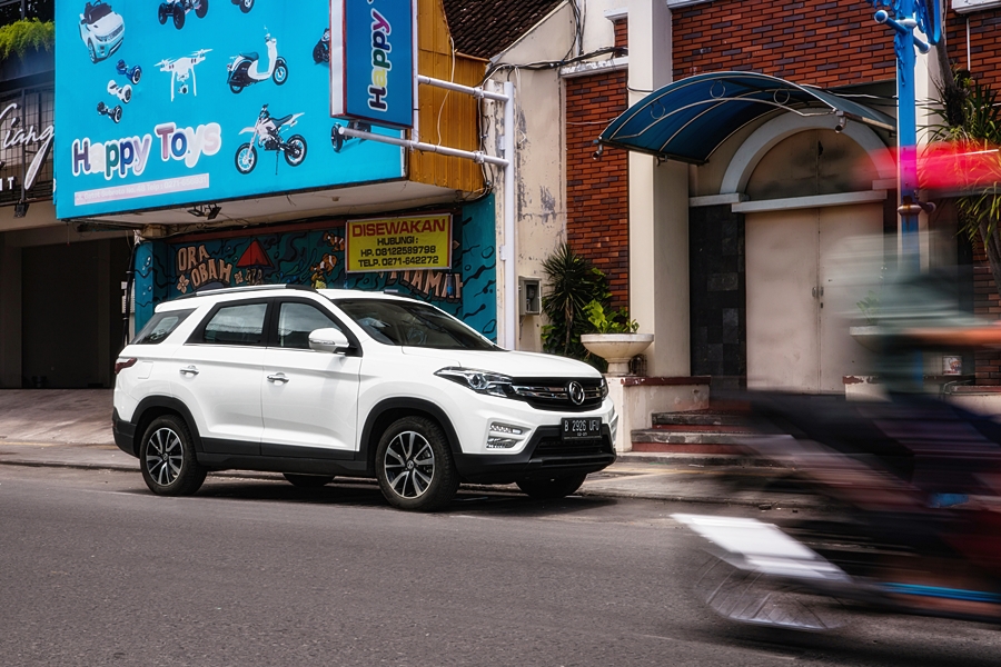 รูปภาพ ดีเอฟเอสเค ตงฟง มอเตอร์ส DFSK Glory560 Super Family SUV 7 ปี 2022