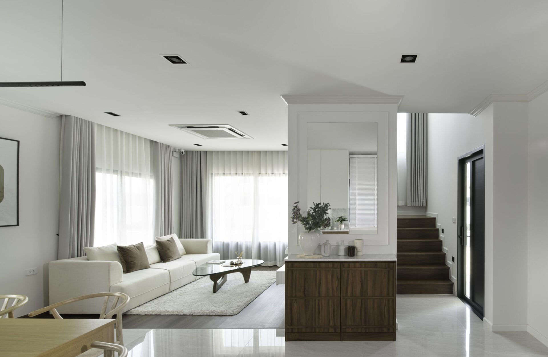 รูปภาพ มณีรินทร์ ไพรเวซี่ บางพระ (Maneerin Privacy Bangphra)