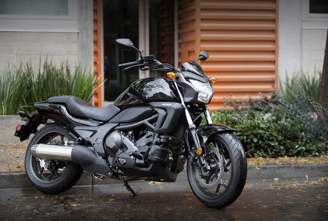 รูปภาพ ฮอนด้า Honda CTX 700DNF ปี 2015