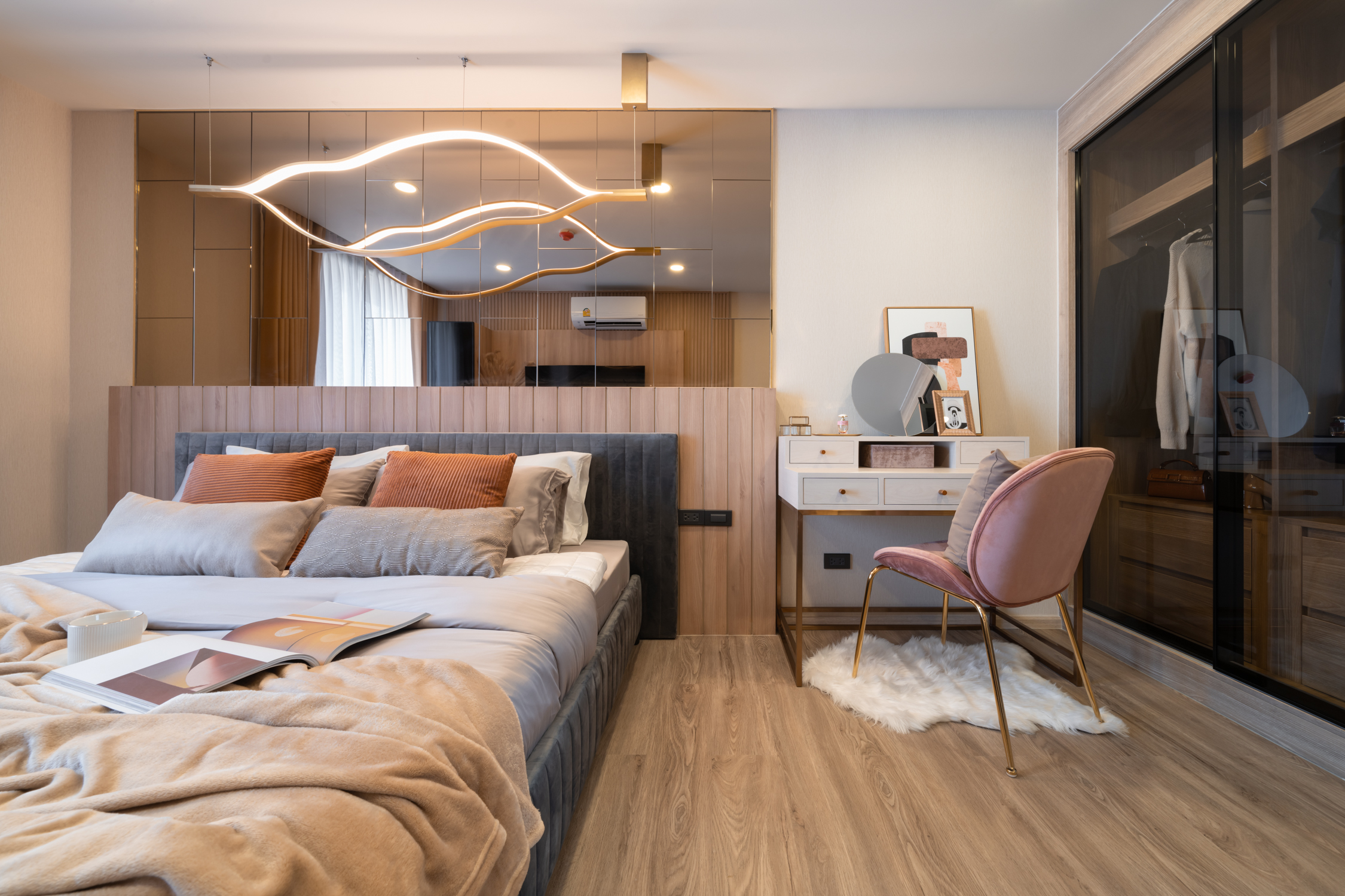 รูปภาพ แซฟวี่ อารีย์ 4 (SAVVI ARI4)