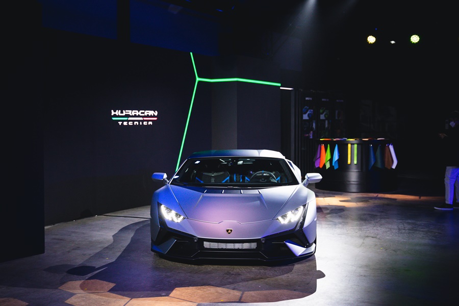 รูปภาพ ลัมโบร์กินี Lamborghini Huracan Tecnica ปี 2022