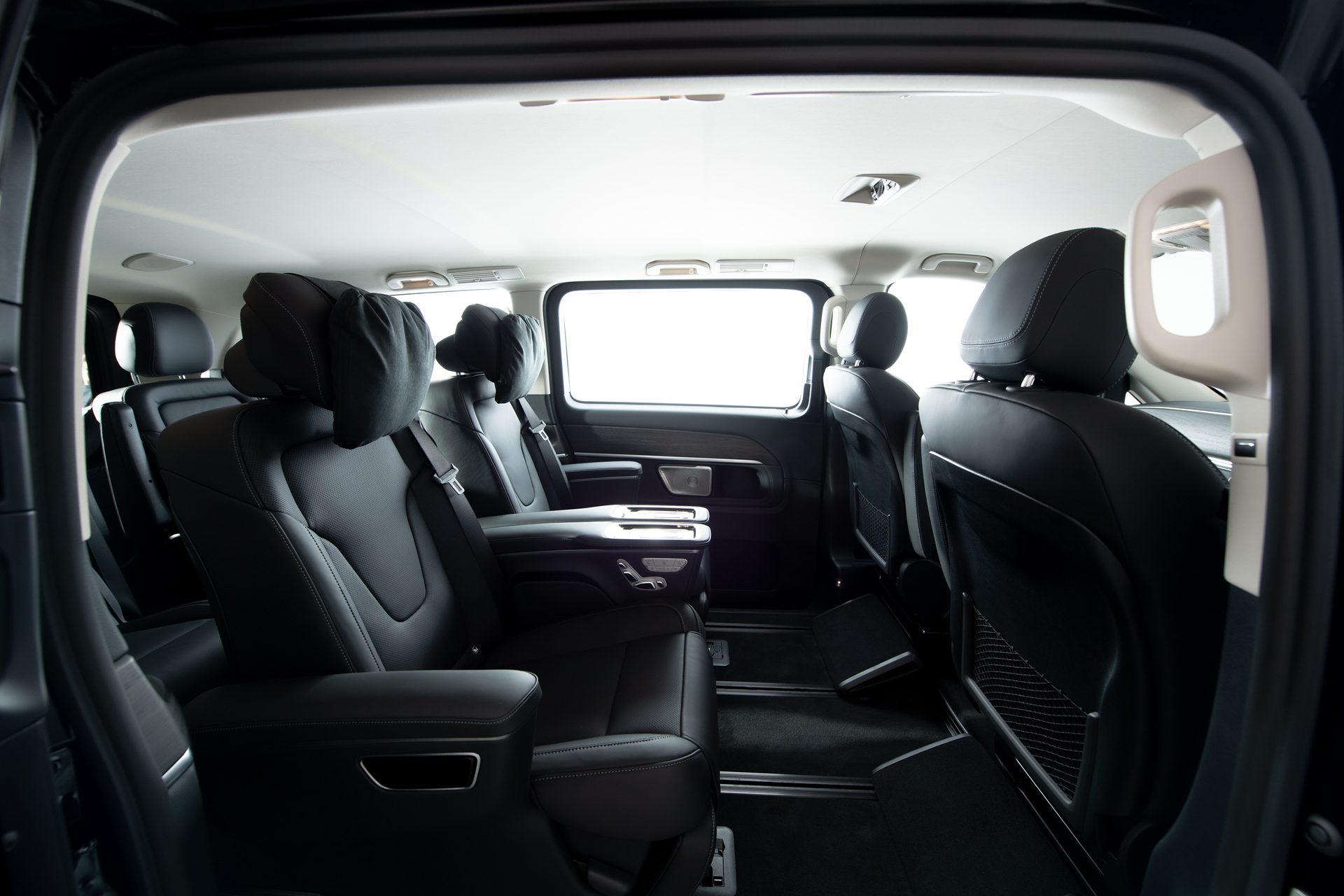 รูปภาพ เมอร์เซเดส-เบนซ์ Mercedes-benz V-Class V 300 d Exclusive ปี 2024