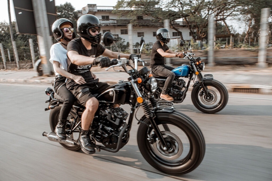 รูปภาพ สตาเลียน Stallions C-series Centaur 170i Bobber