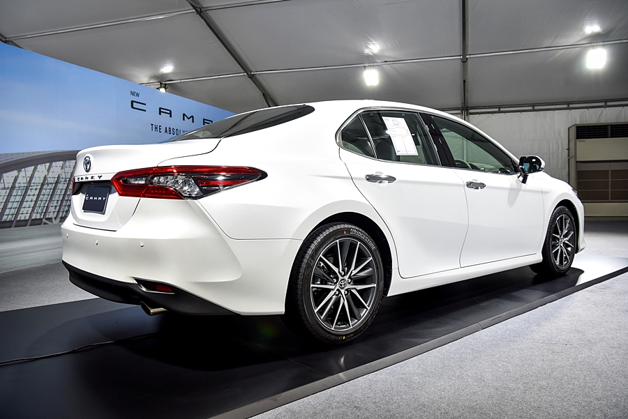 รูปภาพ โตโยต้า Toyota Camry 2.5 HEV Premium ปี 2021