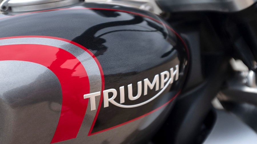 รูปภาพ ไทรอัมพ์ Triumph ROCKET 3 GT ปี 2023