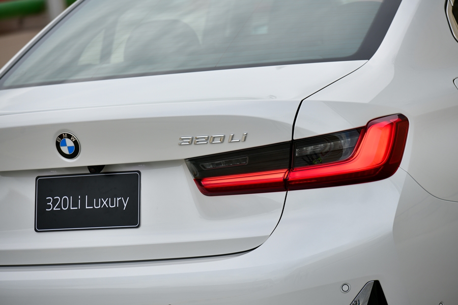 รูปภาพ บีเอ็มดับเบิลยู BMW Series 3 320Li Luxury ปี 2021