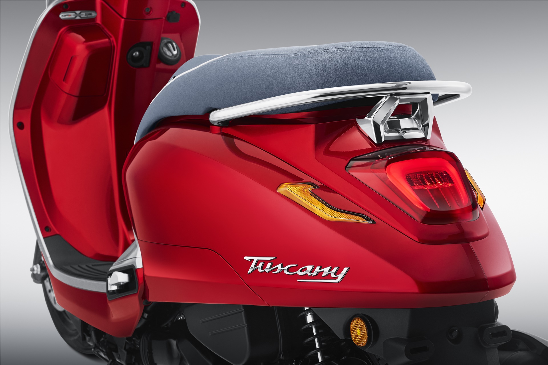 รูปภาพ จีพีเอ็กซ์ GPX TUSCANY 150 Smart Key ปี 2023