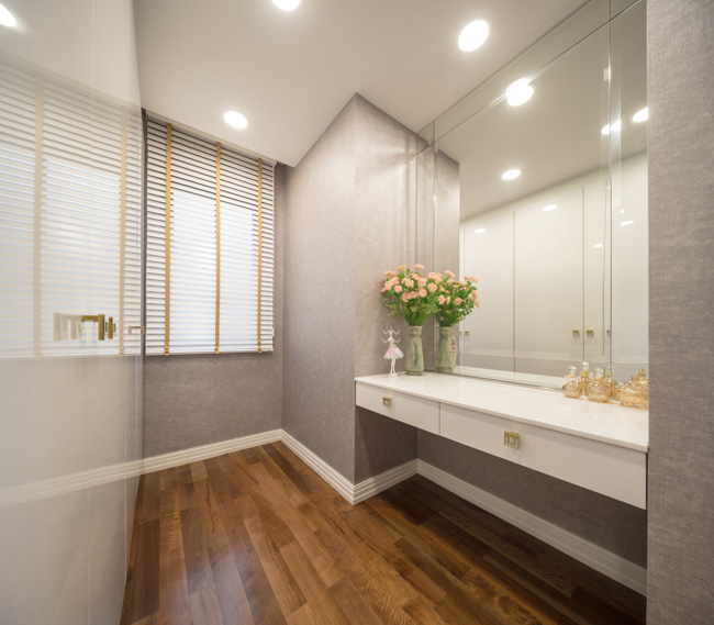 รูปภาพ เดอะ เลเจ้นท์ สาทร - นราธิวาส (The Legend Sathorn - Narathiwas)