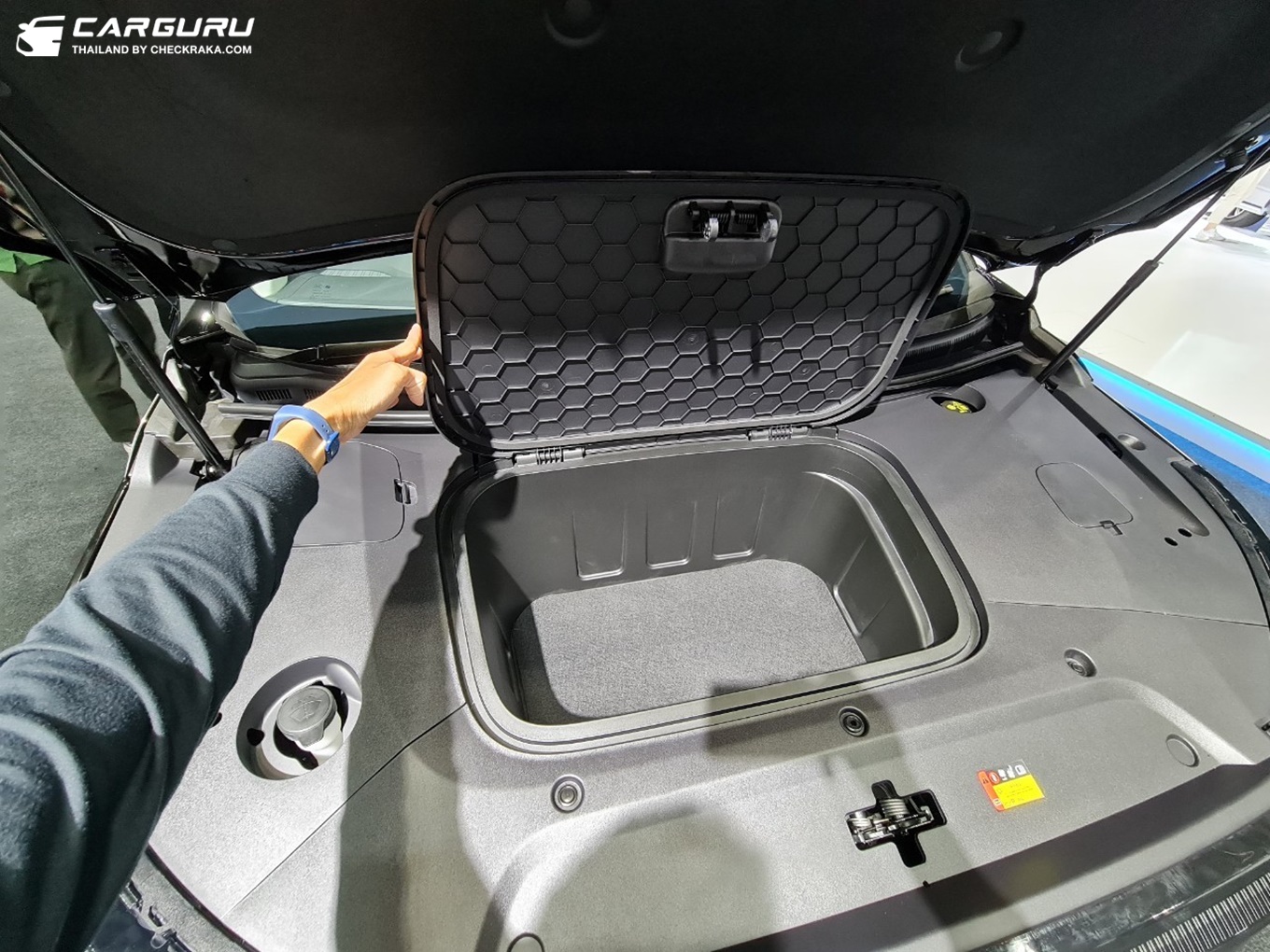 รูปภาพ เอ็มจี MG MAXUS9 V ปี 2023