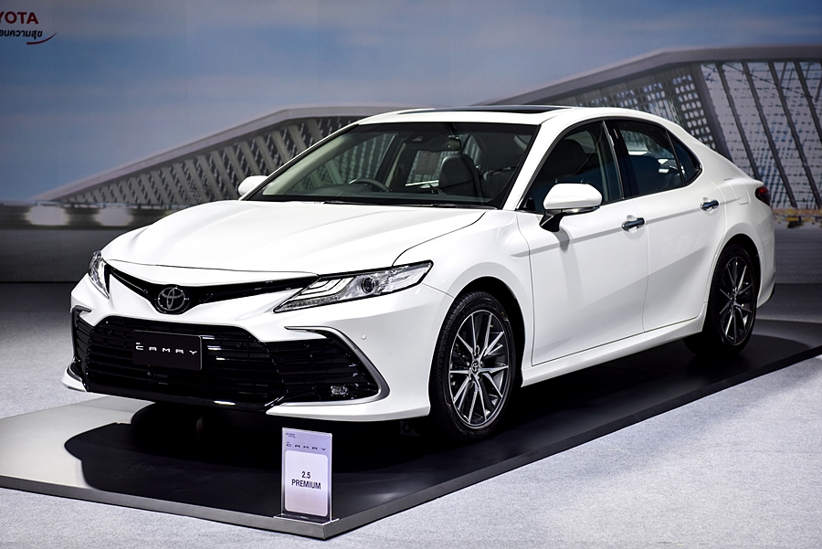 รูปภาพ โตโยต้า Toyota Camry 2.5 HEV Premium ปี 2021