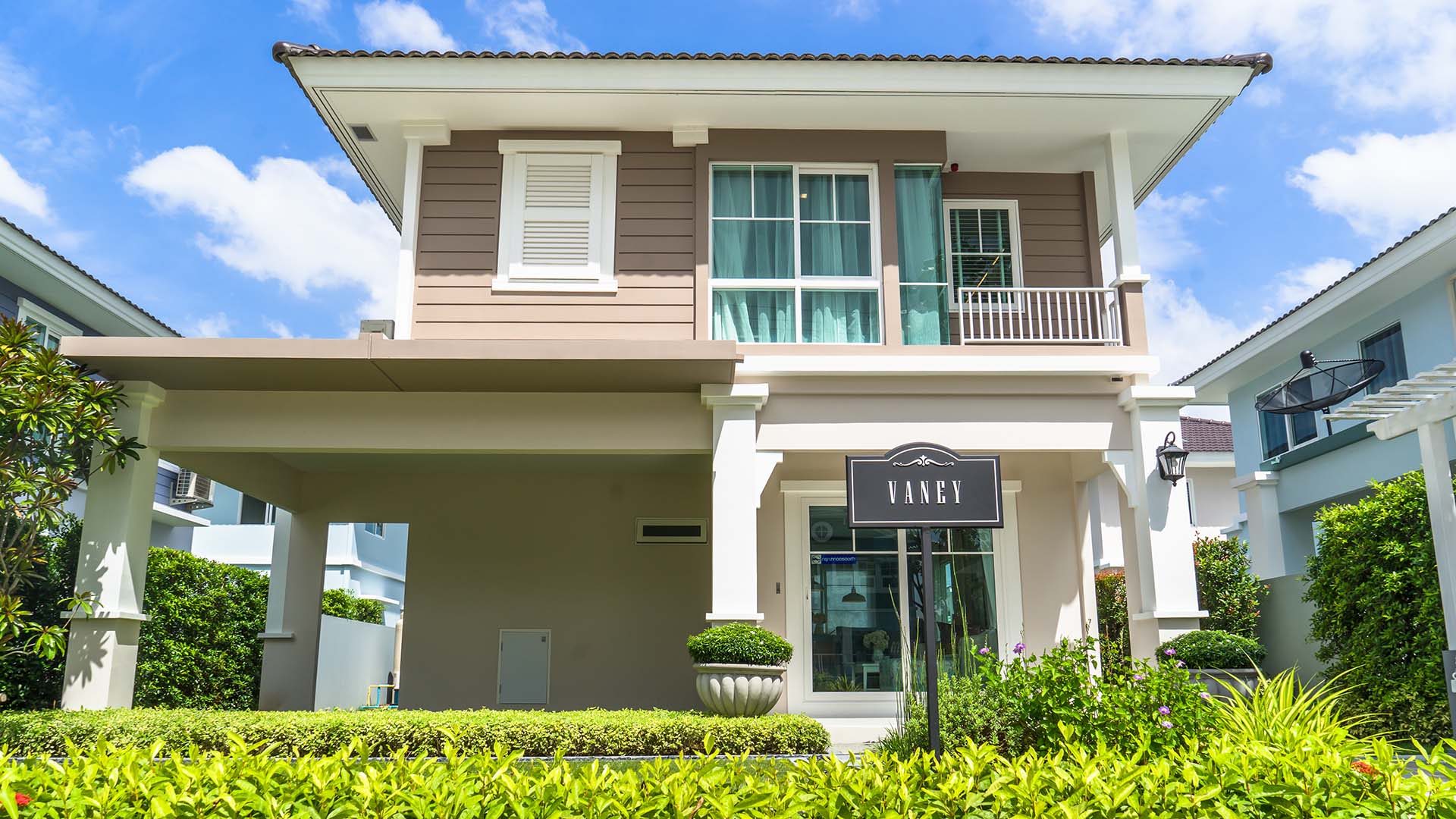 รูปภาพ มัณฑนา นครปฐม (Mantana Nakornpathom)