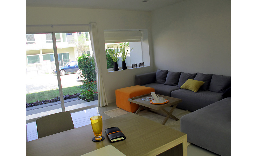 รูปภาพ อินดี้ ประชาอุทิศ (Indy Prachauthit)