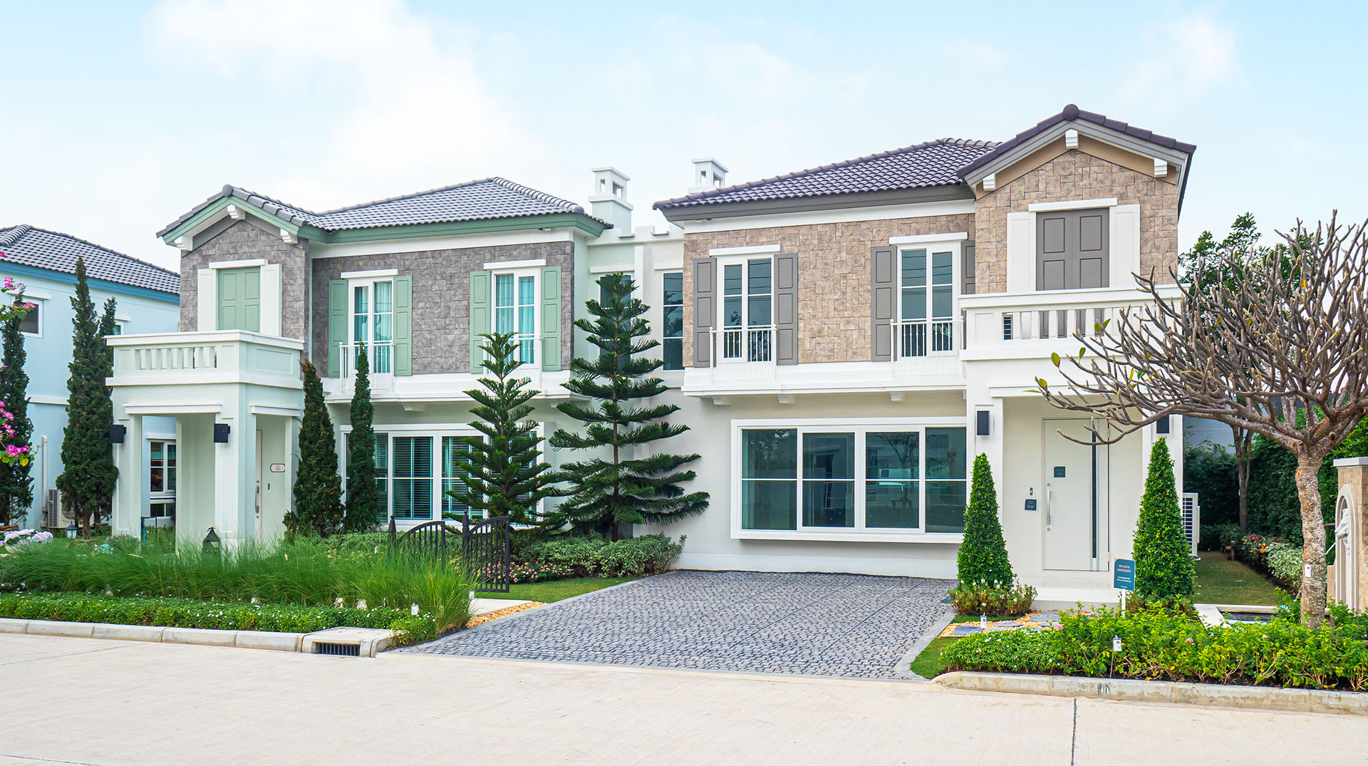 รูปภาพ อัญญ่า เวสต์เกต (Anya Westgate)