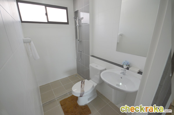 รูปภาพ โกลเด้น วิลเลจ บางนา - กิ่งแก้ว (โกลเด้น วิลเลจ บางนา - กิ่งแก้ว)