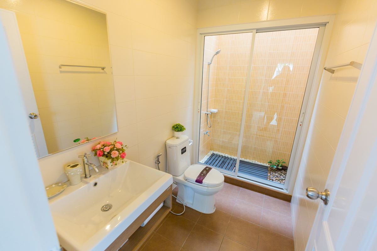 รูปภาพ มณีรินทร์ วิลเลจ บางพระ (Maneerin Village Bangpra)