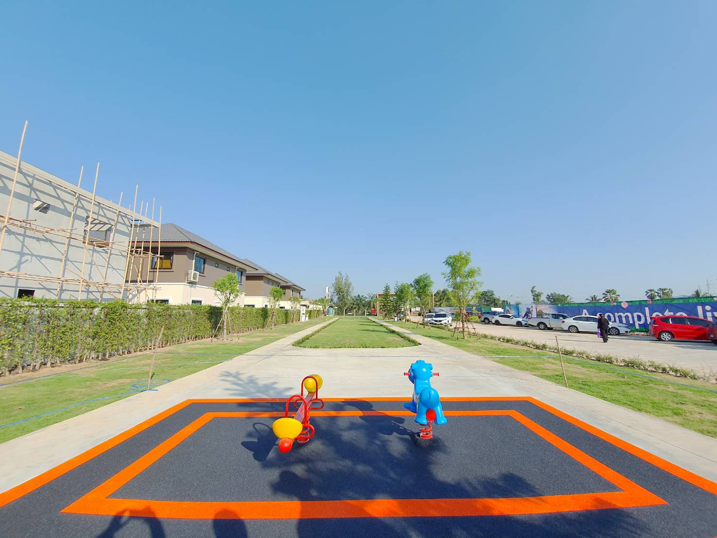 รูปภาพ วินนิ่ง เรสซิเดนท์ วงแหวน - คลอง 5 (Winning Residence Wongwaen - Klong 5)