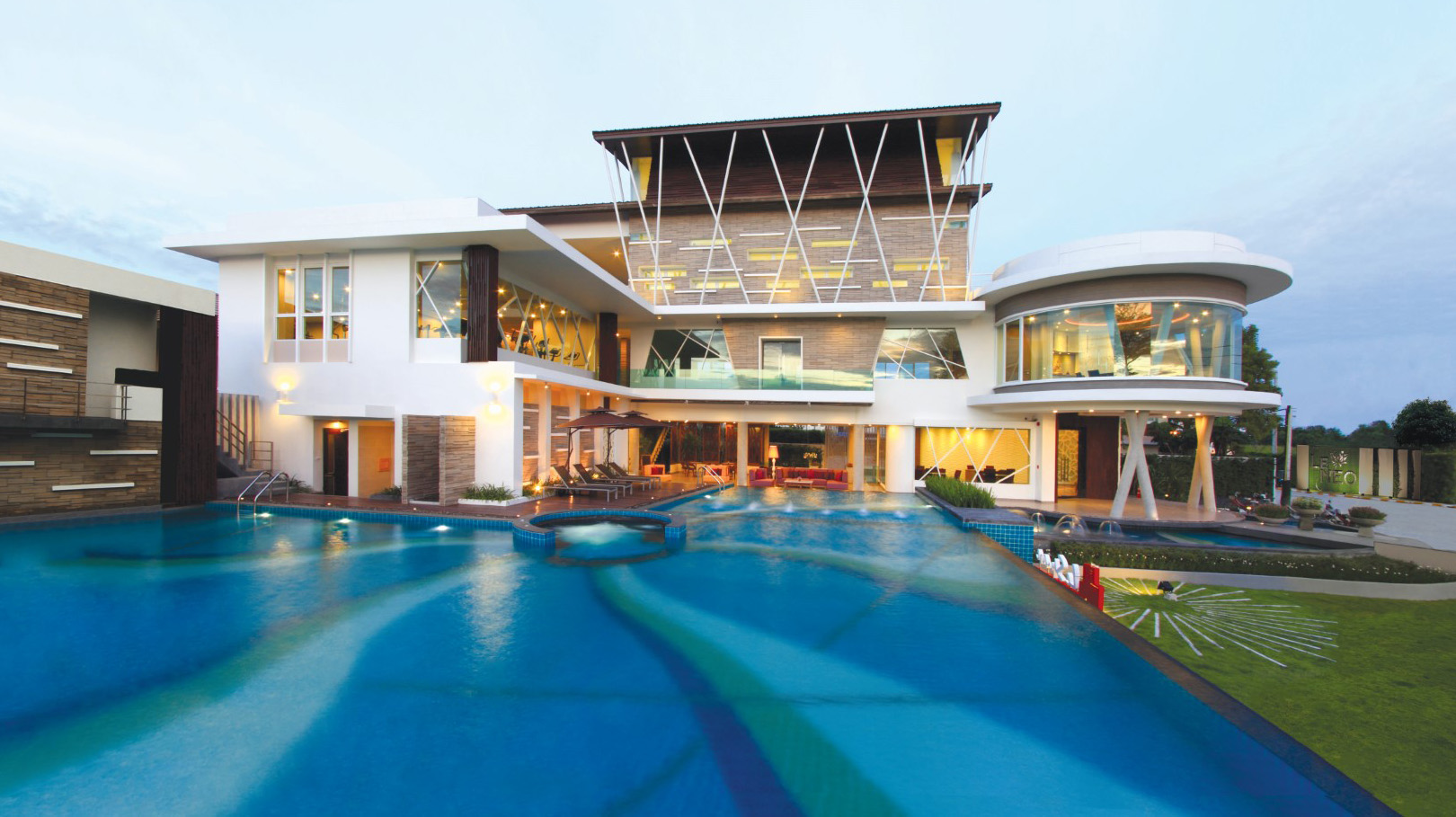 รูปภาพ เลอ บิซ ทาวน์ สุขุมวิท-เอราวัณ (Le Biz Town Sukhumvit-Erawan)