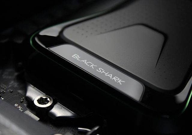 รูปภาพ เสียวหมี่ Xiaomi Blackshark 128GB