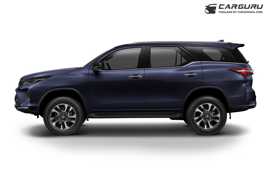 รูปภาพ โตโยต้า Toyota Fortuner 2.4 Leader V 4WD AT ปี 2022
