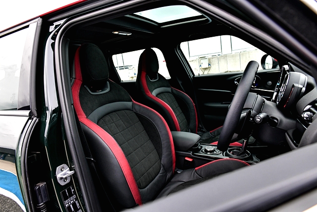 รูปภาพ มินิ Mini John Cooper Works CLUBMAN ปี 2021