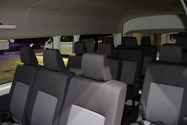 รูปภาพ โตโยต้า Toyota Commuter 2.8 AT ปี 2024