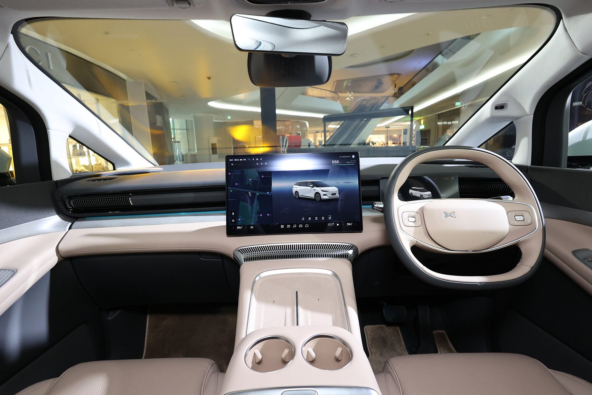 รูปภาพ เอ็กซ์เผิง Xpeng X9 Executive ปี 2025