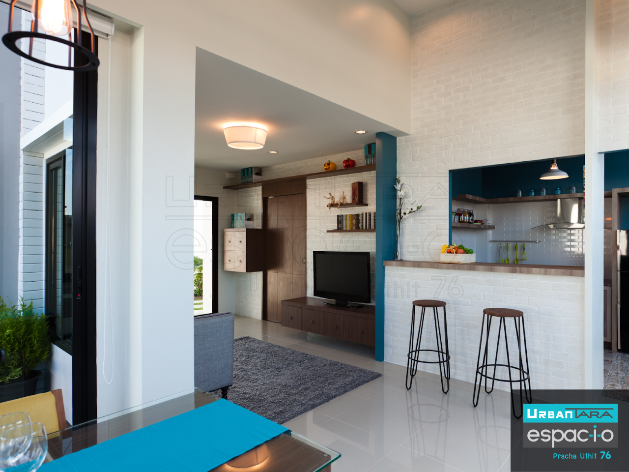 รูปภาพ เออเบิร์นธารา เอสพาสิโอ ประชาอุทิศ 76 (UrbanTara espac-i-o Pracha-uthit 76)