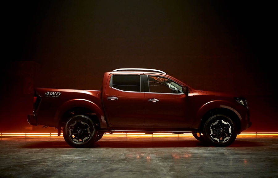รูปภาพ นิสสัน Nissan Navara Double Cab 4WD VL 7AT ปี 2021