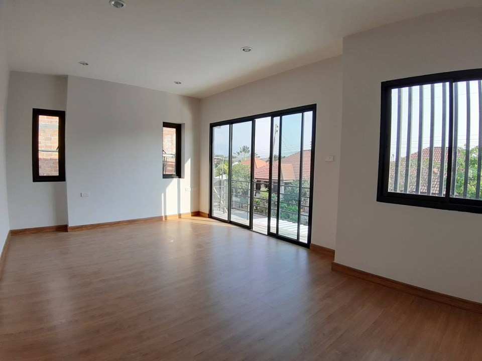 รูปภาพ แสนดี 17 (Sandee 17)