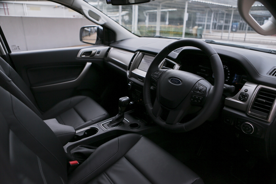 รูปภาพ ฟอร์ด Ford Everest 2.0L Turbo Titanium Sport 4X2 10AT MY2020 ปี 2020