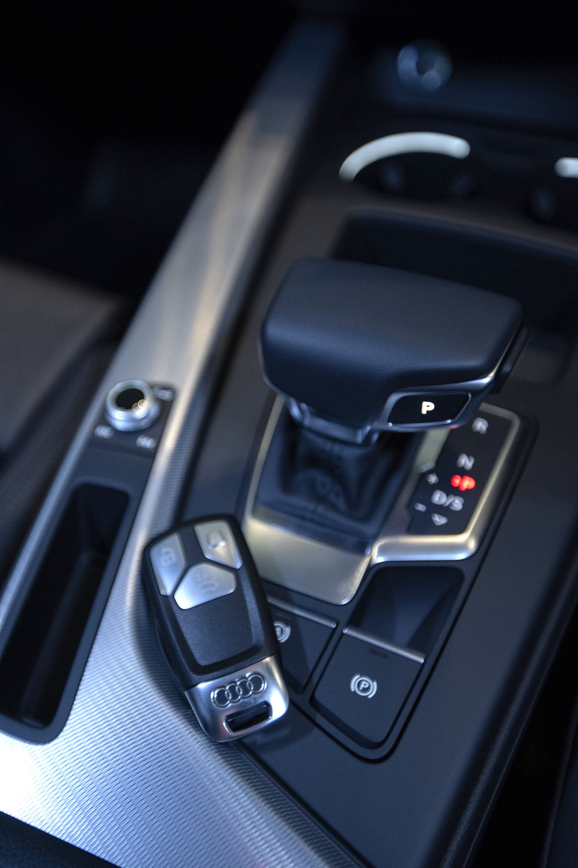 รูปภาพ อาวดี้ Audi A5 Coupé 45 TFSI quattro S line edition one ปี 2024