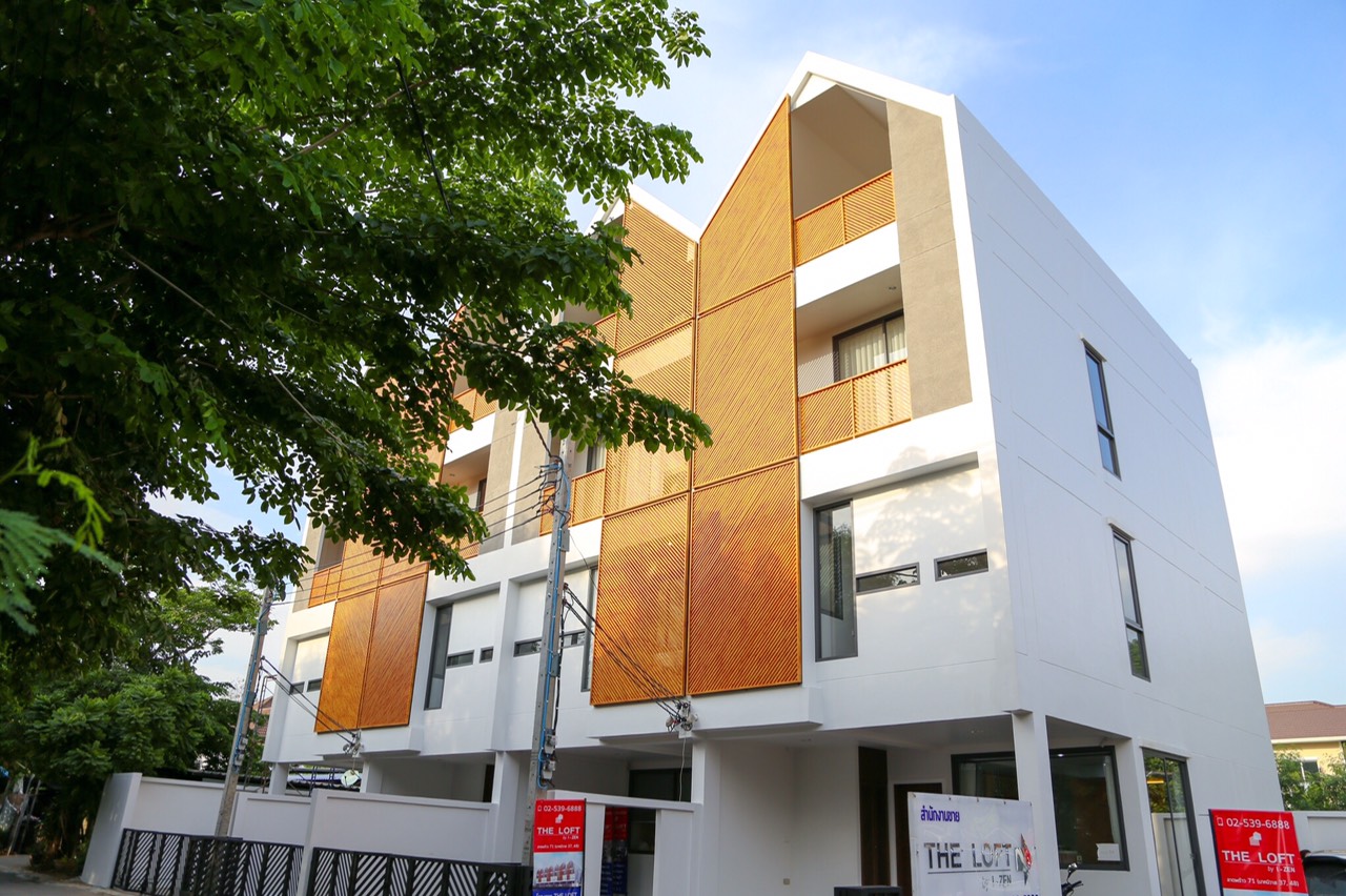 รูปภาพ เดอะ ลอฟท์ บาย ไอเซ็น นาคนิวาส 48 (The Loft by I-ZEN Nakniwat 48)