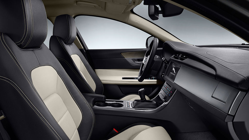 รูปภาพ จากัวร์ Jaguar XF 2.0 R-Sport ปี 2016