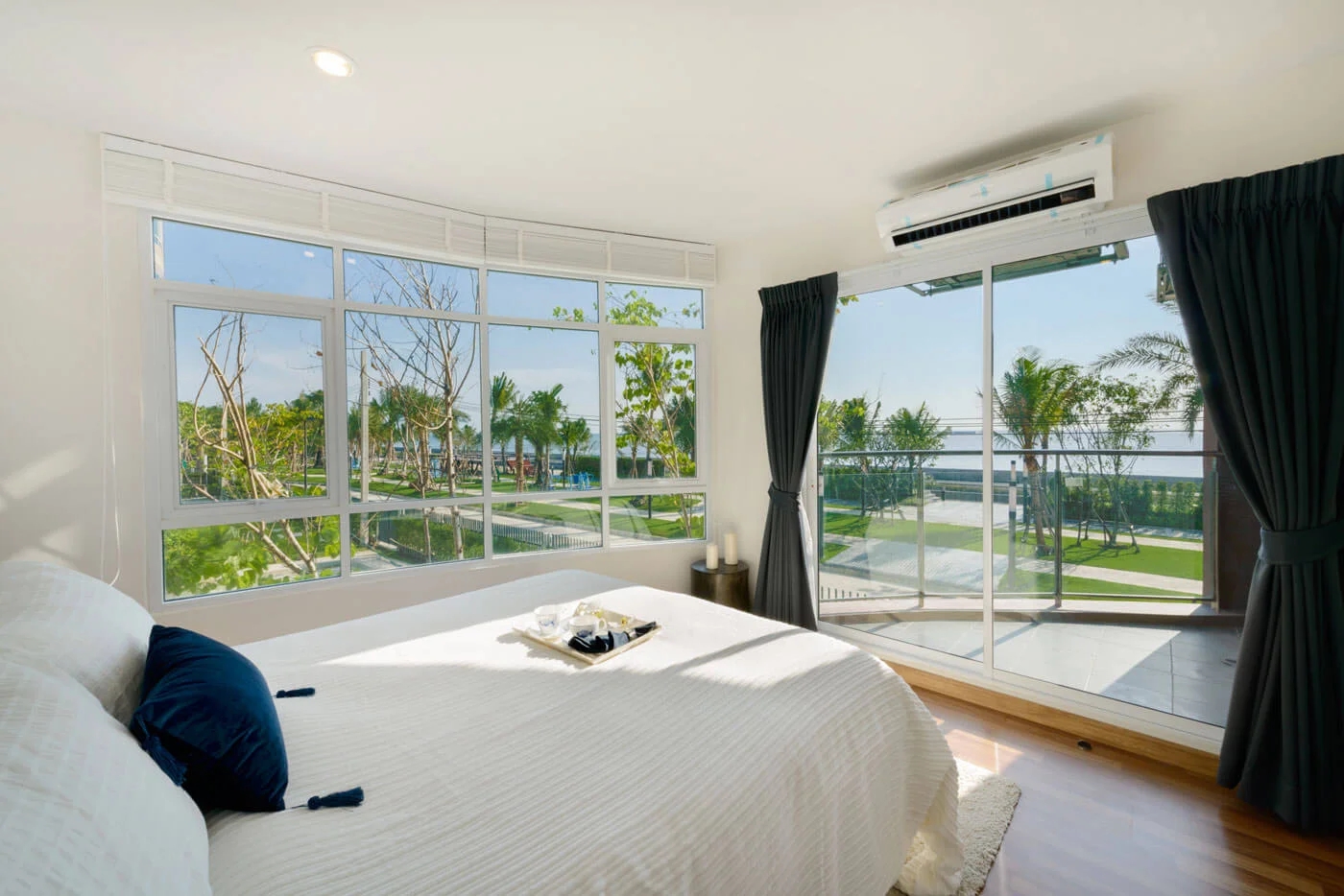 รูปภาพ เสนาคิทท์ บีช ฟร้อนท์ (Sena Kith Beach Front)