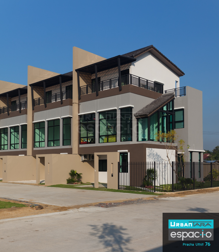 รูปภาพ เออเบิร์นธารา เอสพาสิโอ ประชาอุทิศ 76 (UrbanTara espac-i-o Pracha-uthit 76)