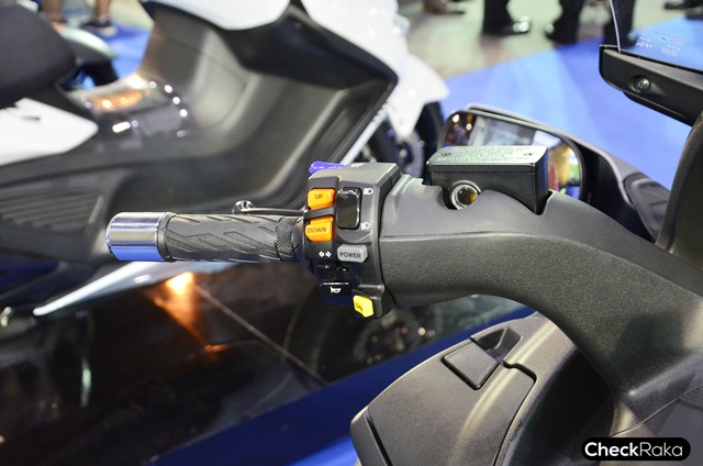 รูปภาพ ซูซูกิ Suzuki Burgman 650 ABS ปี 2017