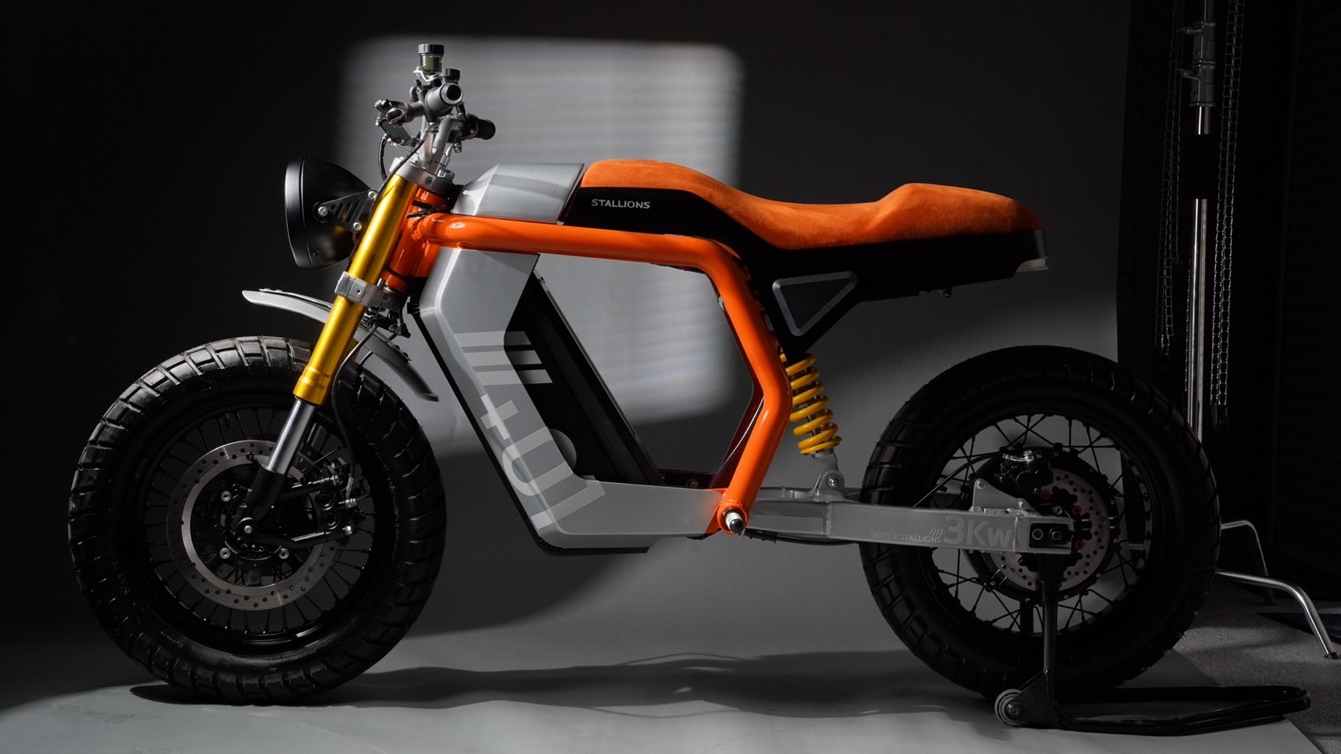 รูปภาพ สตาเลียน Stallions EV TANYA ปี 2023