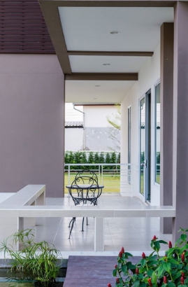 รูปภาพ เดอะ เซ้นส์ (The Sense Korat)