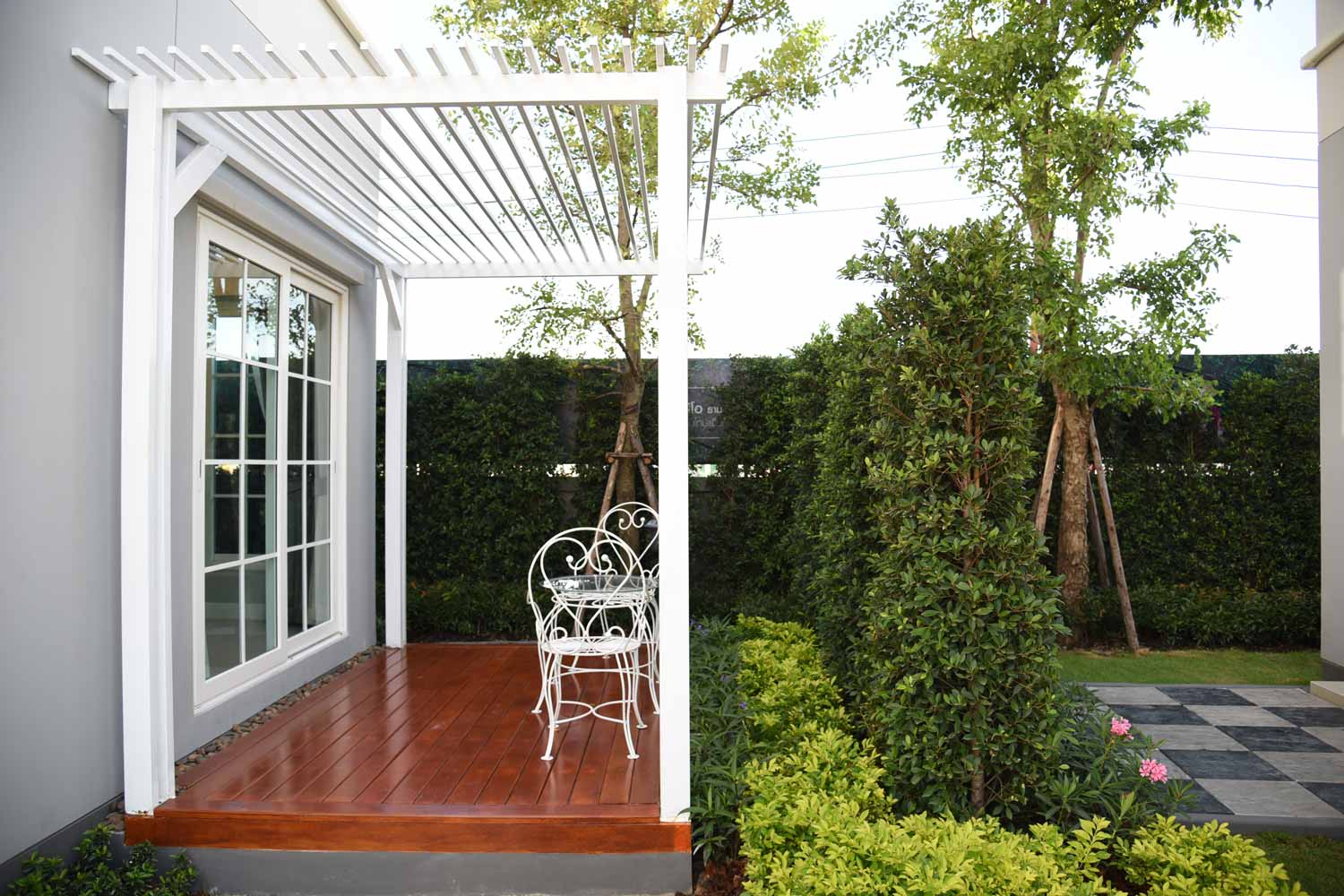 รูปภาพ โกลเด้น นีโอ รามอินทรา - วงแหวน (Golden Neo Ramintra - Wongwaen)