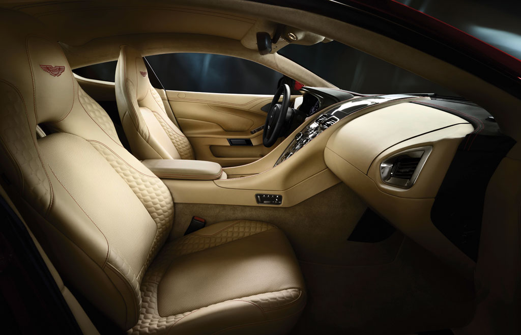 รูปภาพ แอสตัน มาร์ติน Aston Martin Vanquish Coupe ปี 2013