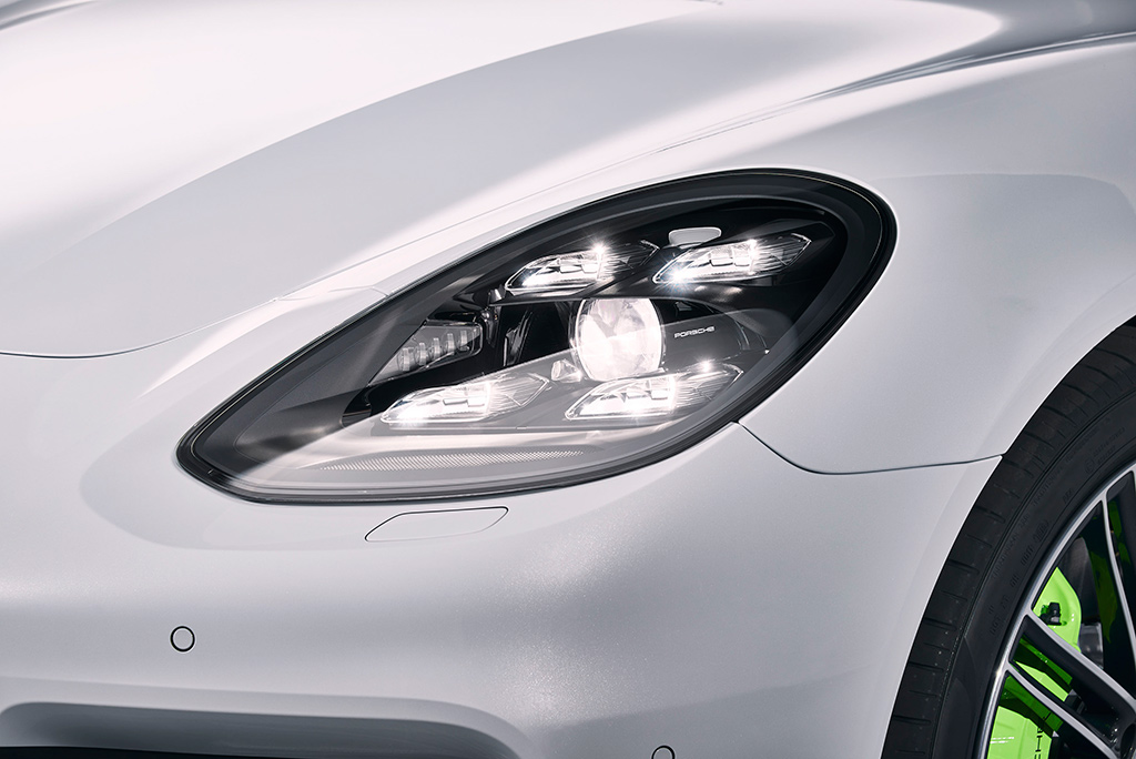 รูปภาพ ปอร์เช่ Porsche Panamera 4 E-Hybrid Sport Turismo ปี 2019